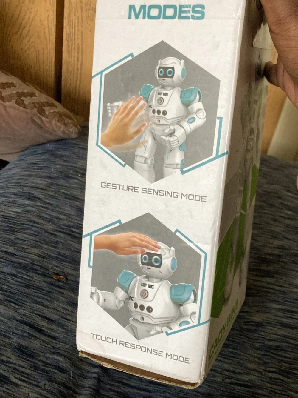 Interactive Kids Robot Toy — White & Green